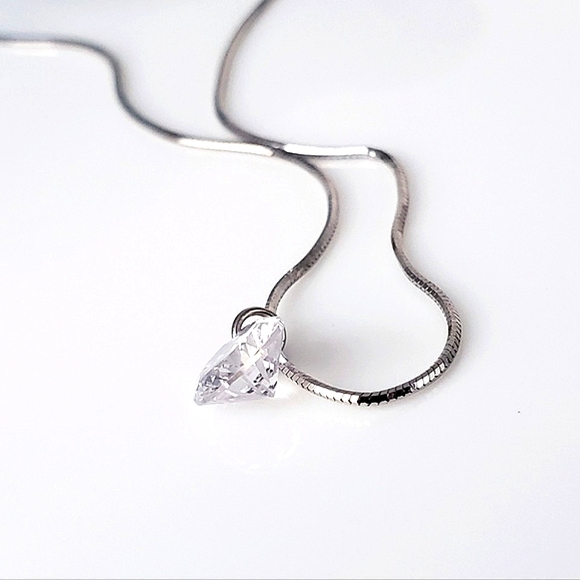 NEW Dainty 925 Sterling Silver Loose Solitare Diamond Necklace - Picture 7 of 9